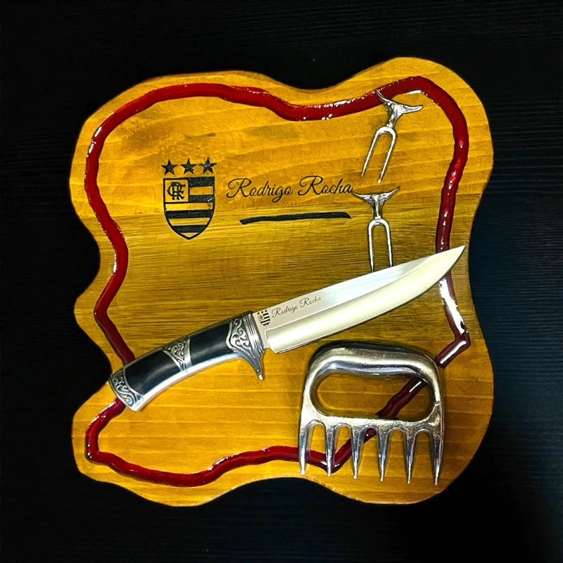 Kit Churrasco Premium Personalizado + Brindes Exclusivos — Ganhe Garra de Urso e 2 Pegadores de Carne!