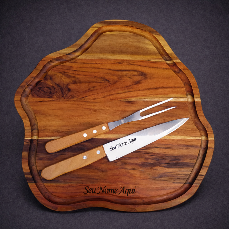 🎁 Kit Churrasco Premium Personalizado | Tábua de Madeira Teca + Faca e Garfo em Inox – Presente Elegante